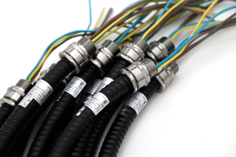 Готовые взрывозащищенные гибкие кабельные элементы (металлорукава) серии SP /SD